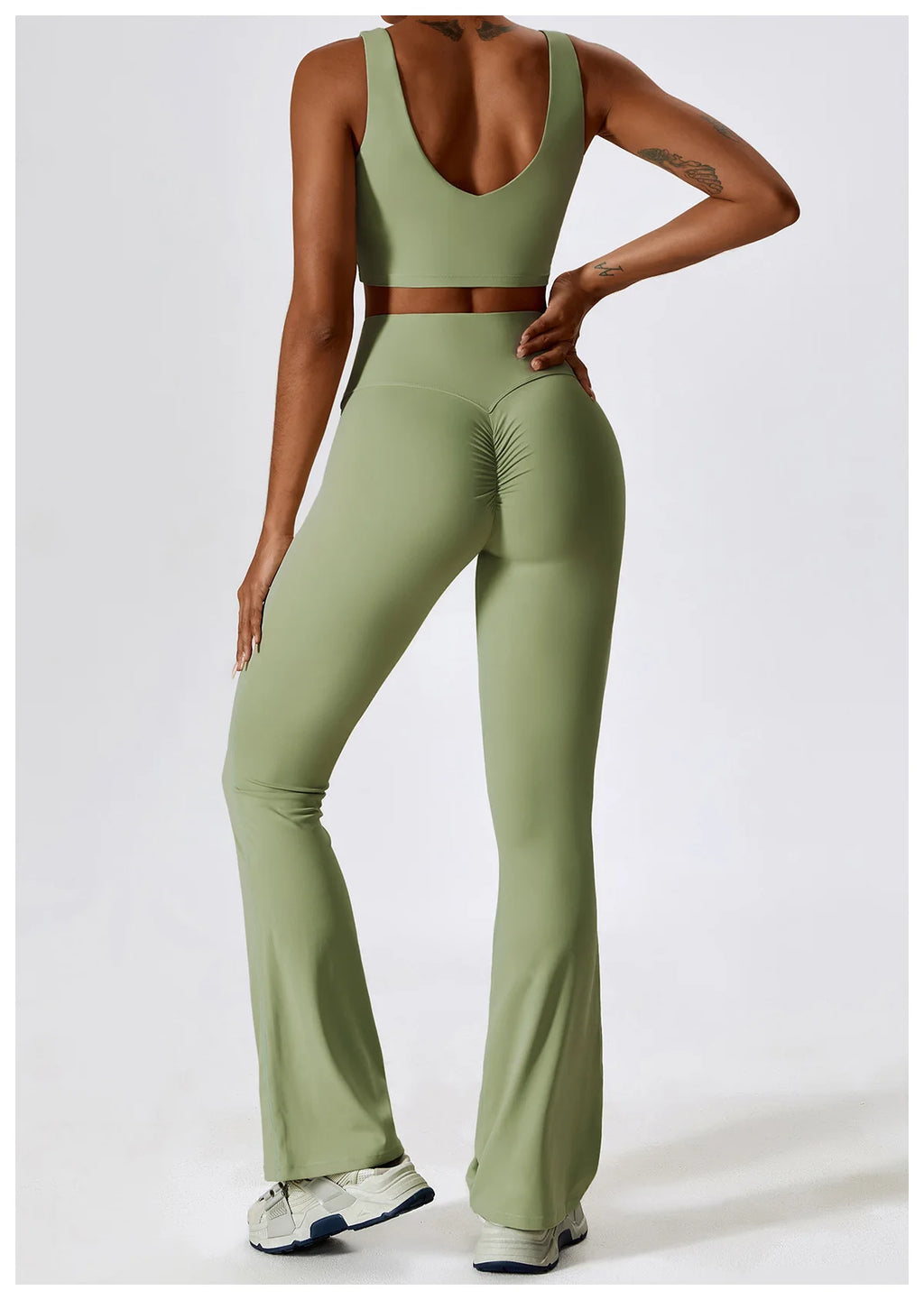 Veyra Active™ SculptFlex 2-Piece Yoga Set | Long Sleeve Crop Top & High-Waist Seamless Leggings
