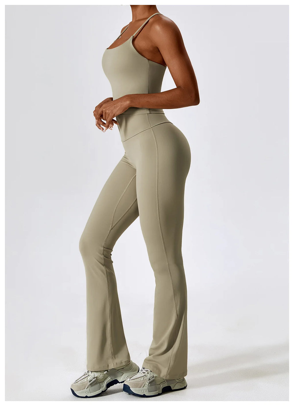 Veyra Active™ SculptFlex 2-Piece Yoga Set | Long Sleeve Crop Top & High-Waist Seamless Leggings