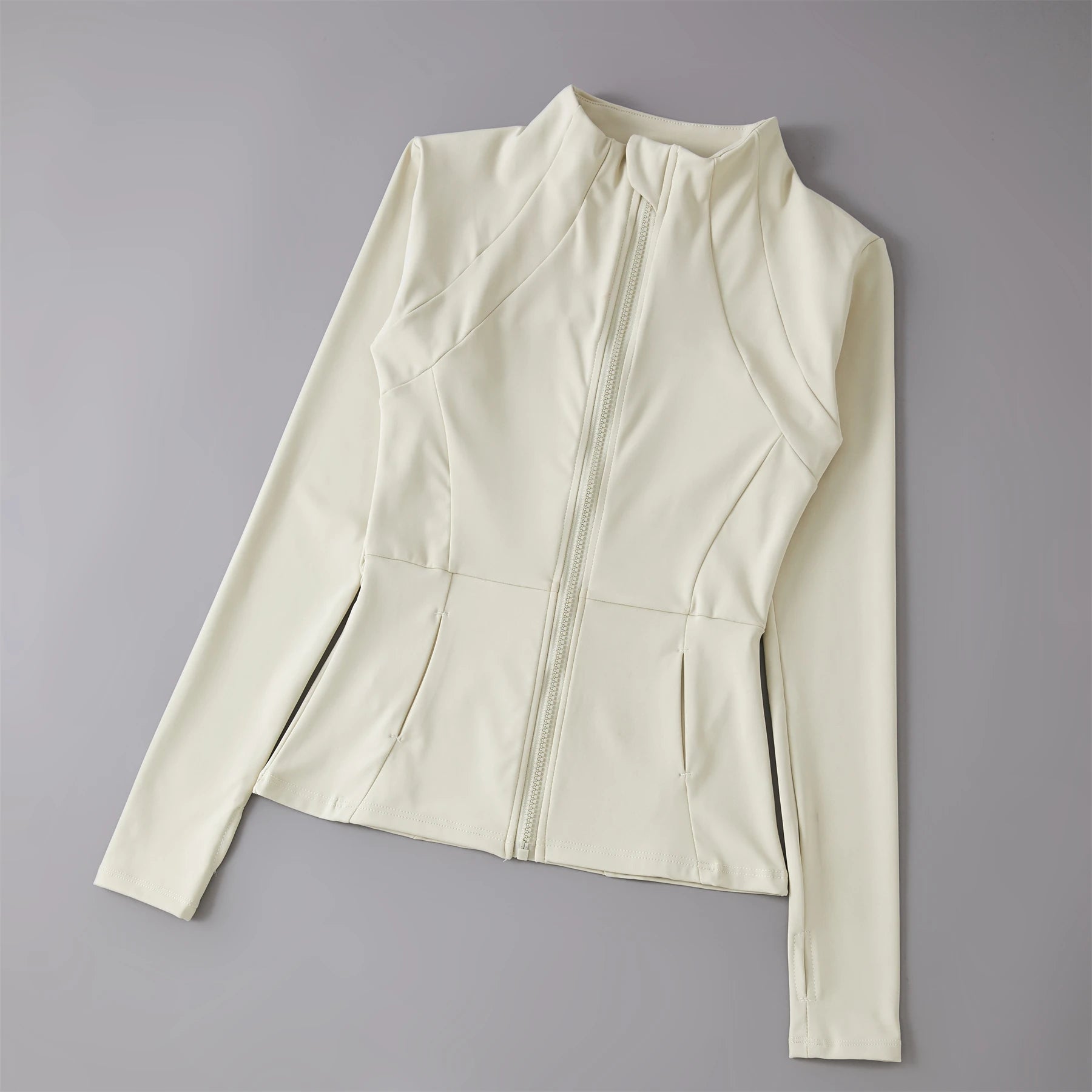 Veyra Active™ Breeze Lightweight Running Jacket | Wind-Resistant Long-Sleeve Workout Top