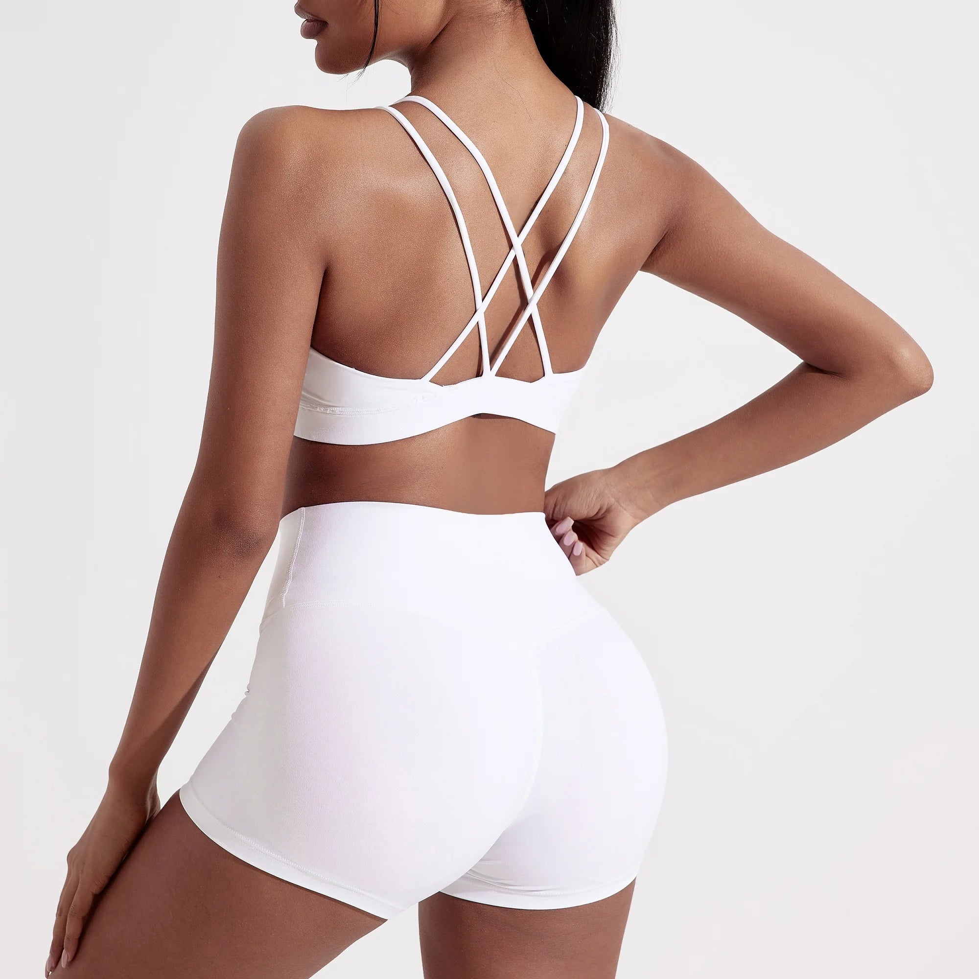 Veyra Active™ Women's Cross-Front Shockproof Sports Bra | High-Strength Push-Up Gym & Yoga Top