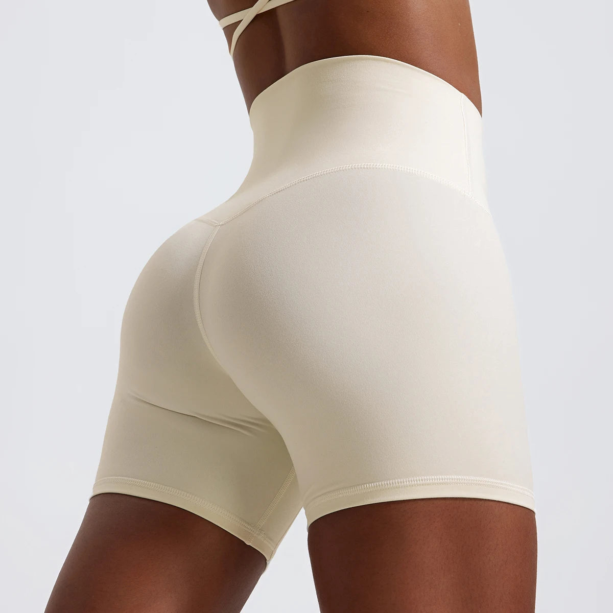 Veyra Lift™ Scrunch Shorts