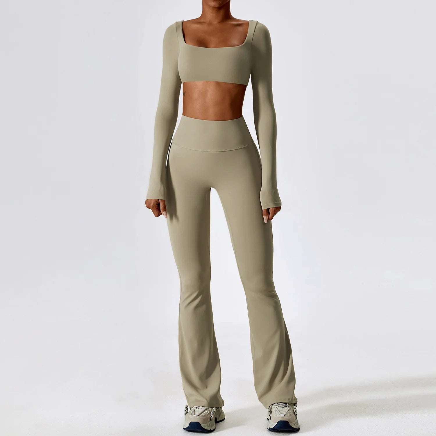 Veyra Active™ SculptFlex 2-Piece Yoga Set | Long Sleeve Crop Top & High-Waist Seamless Leggings