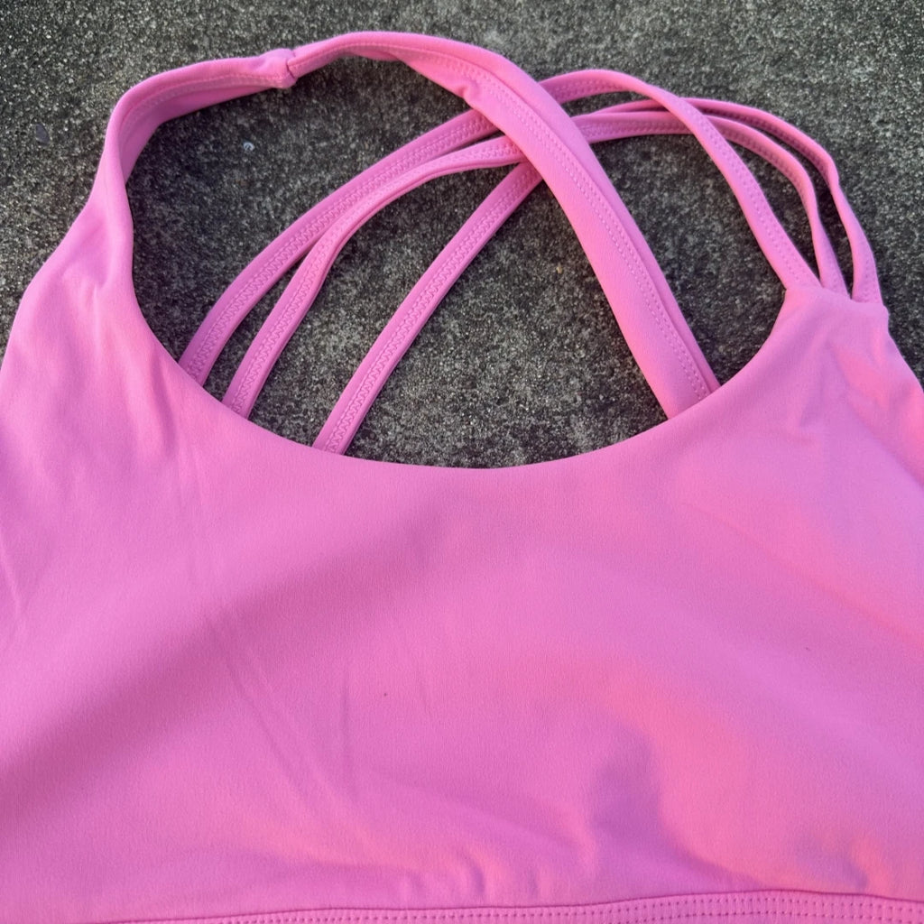 Veyra Flex™ Women's Cross-Back Sports Bra