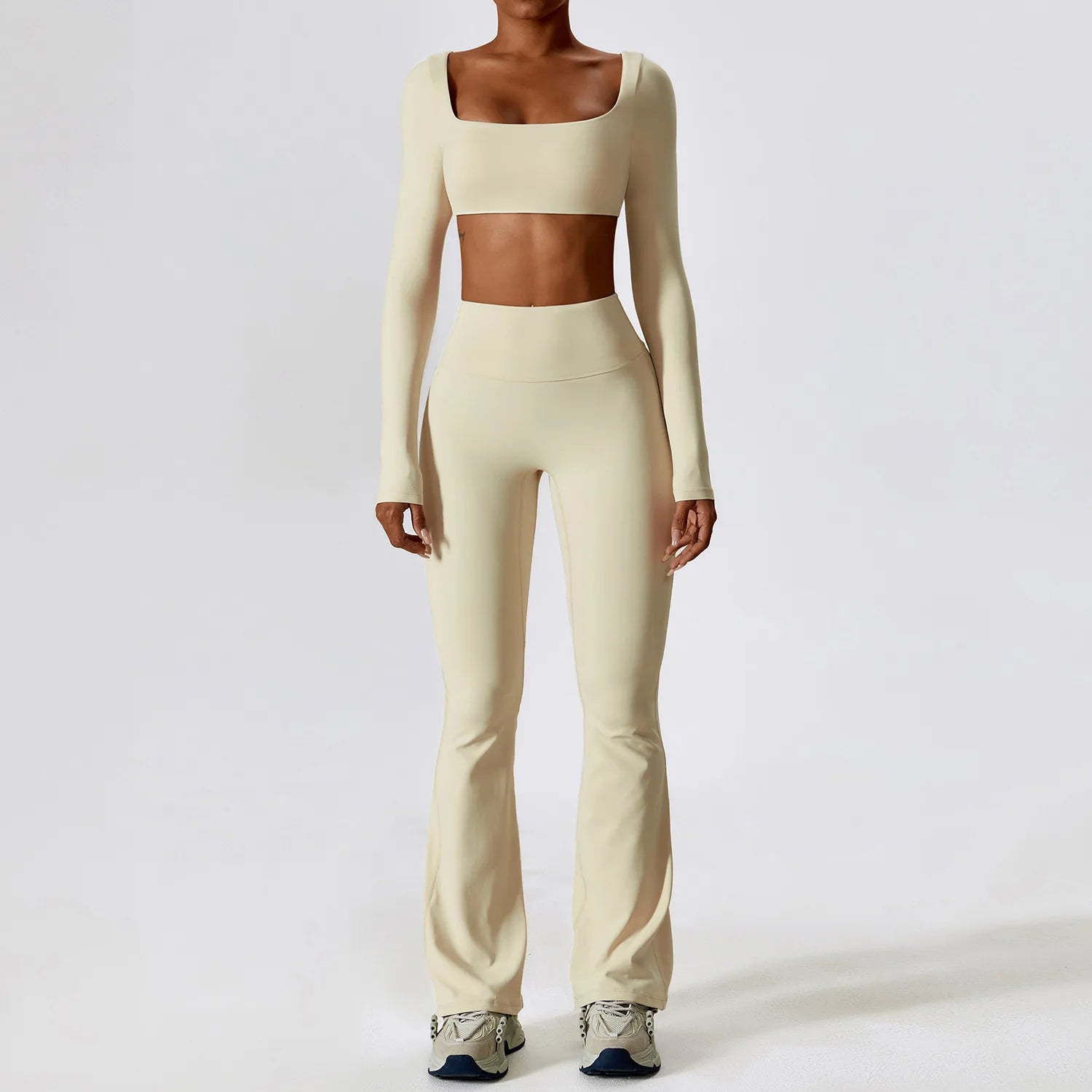 Veyra Active™ SculptFlex 2-Piece Yoga Set | Long Sleeve Crop Top & High-Waist Seamless Leggings