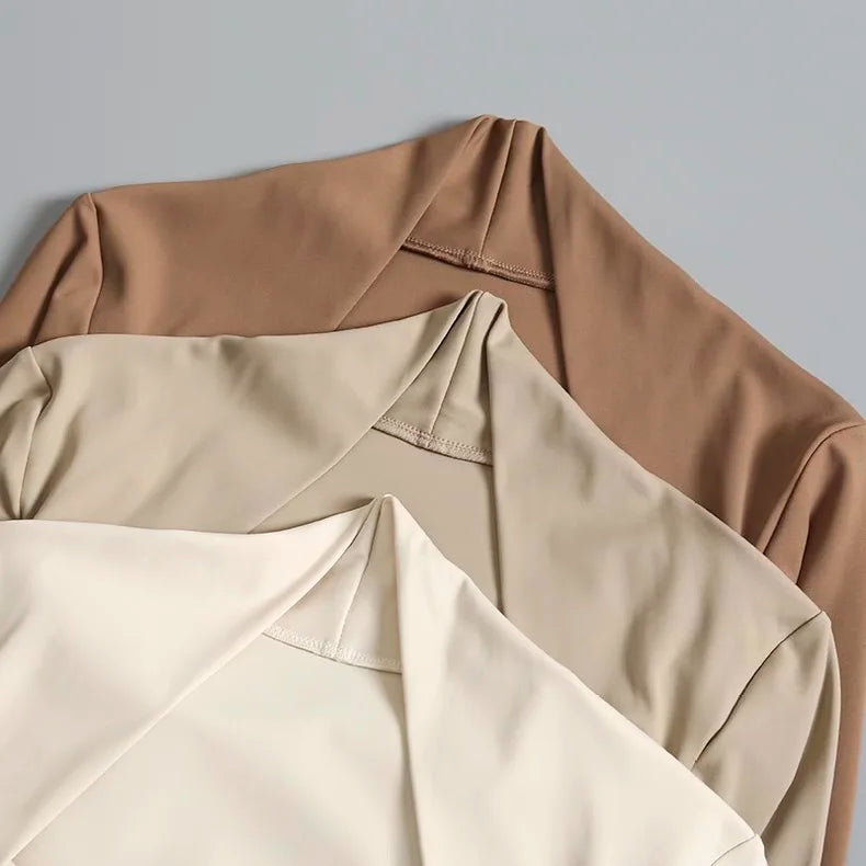 Veyra Active™ Elegant Long-Sleeve Yoga Shirt | Built-In Bra Small Waistband Gym Top