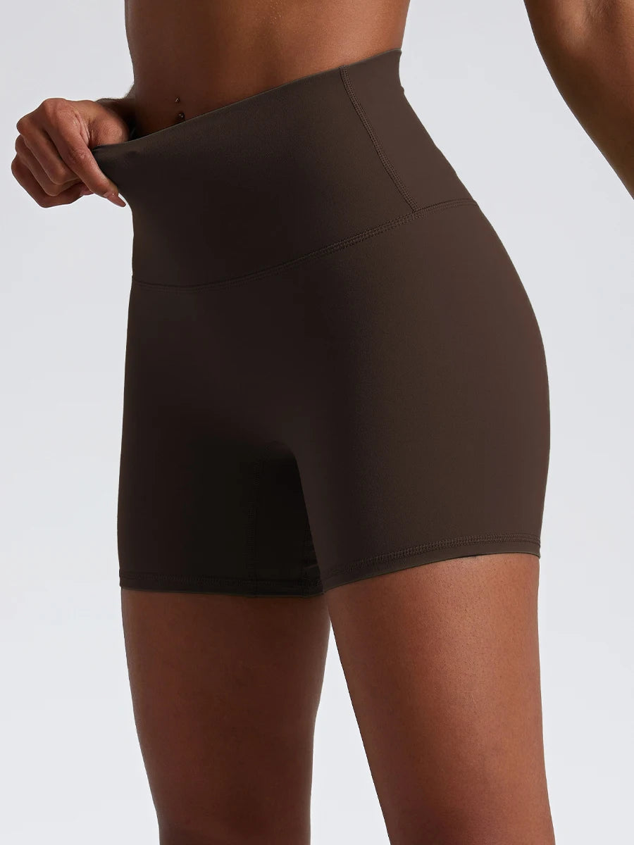Veyra Lift™ Scrunch Shorts