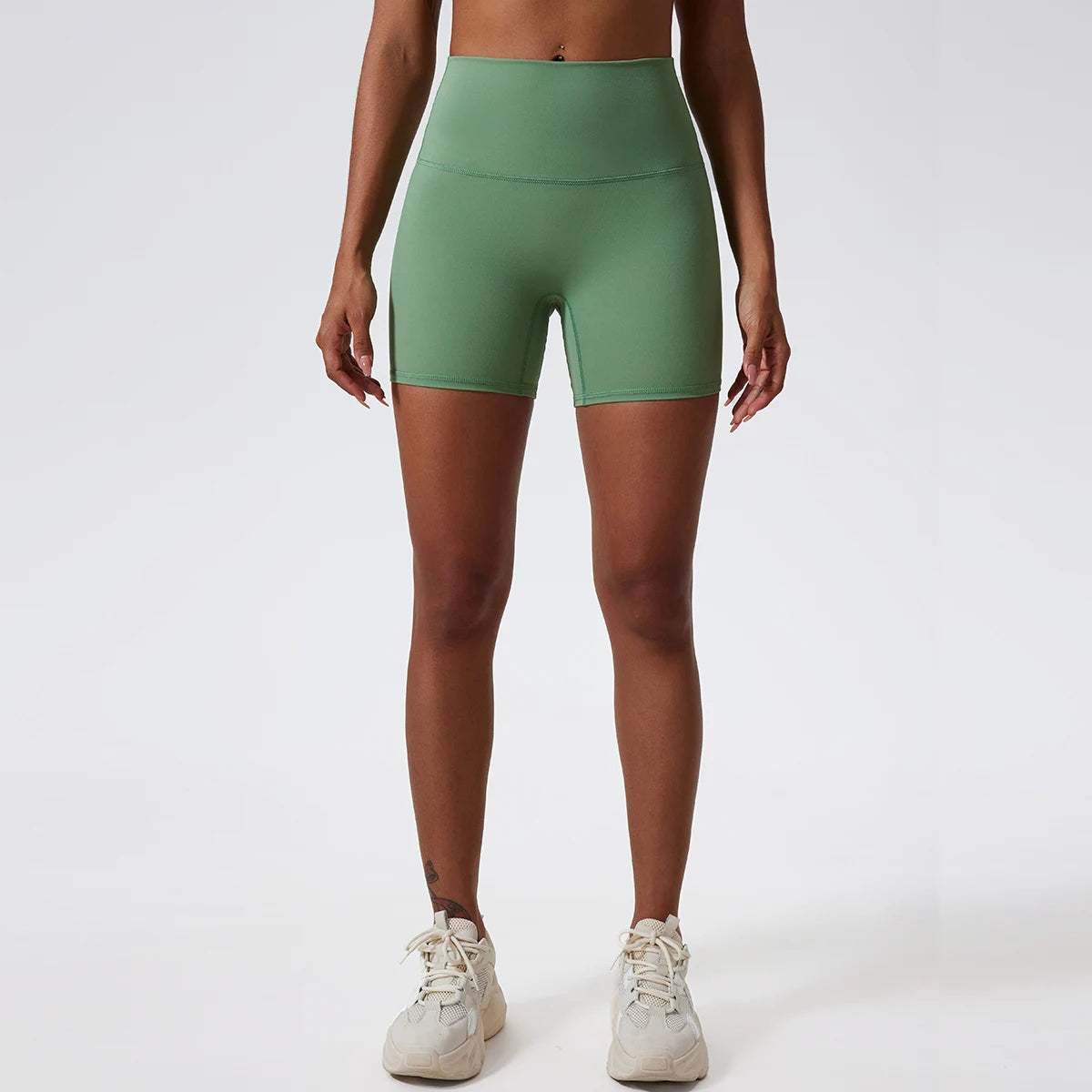 Veyra Lift™ Scrunch Shorts