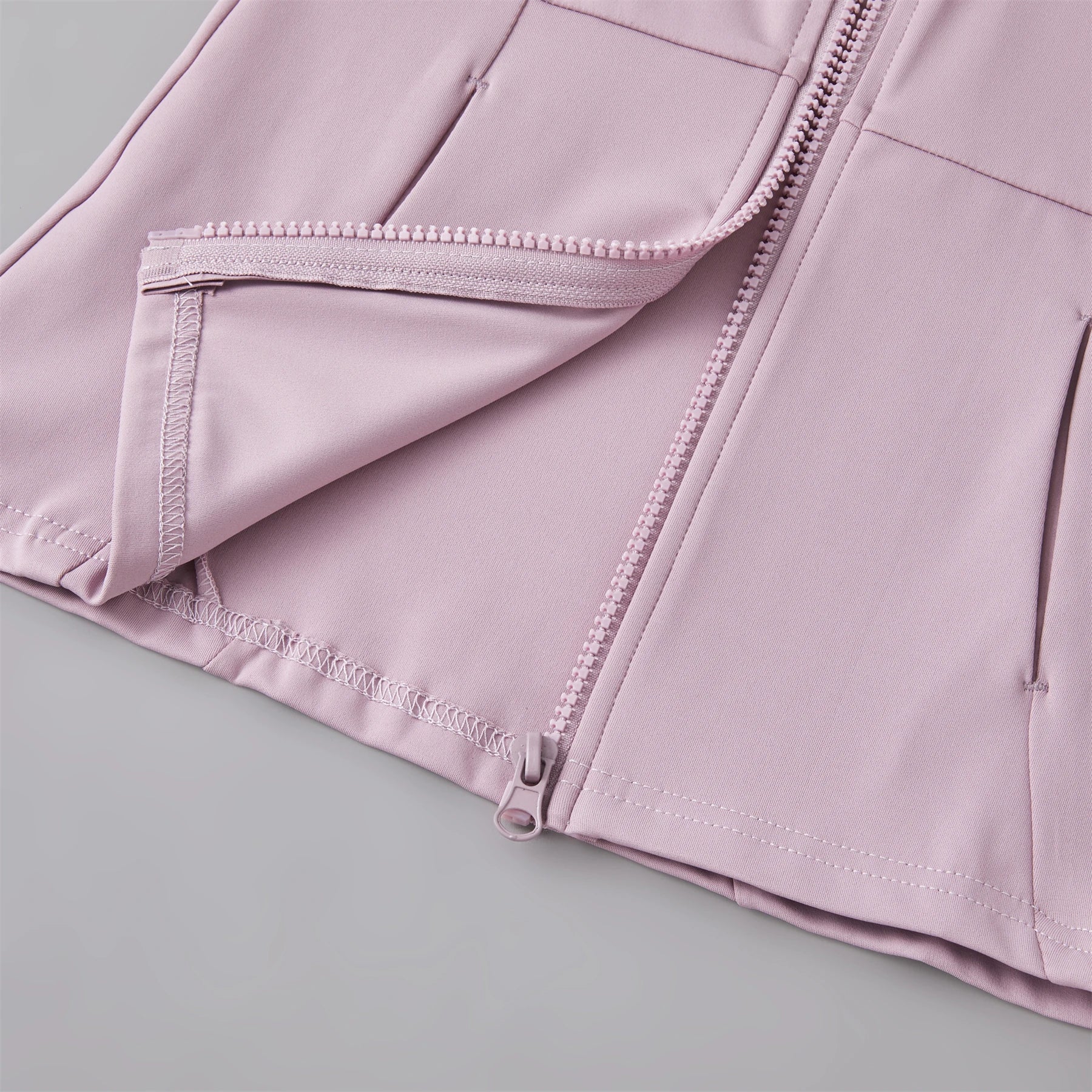 Veyra Active™ Breeze Lightweight Running Jacket | Wind-Resistant Long-Sleeve Workout Top