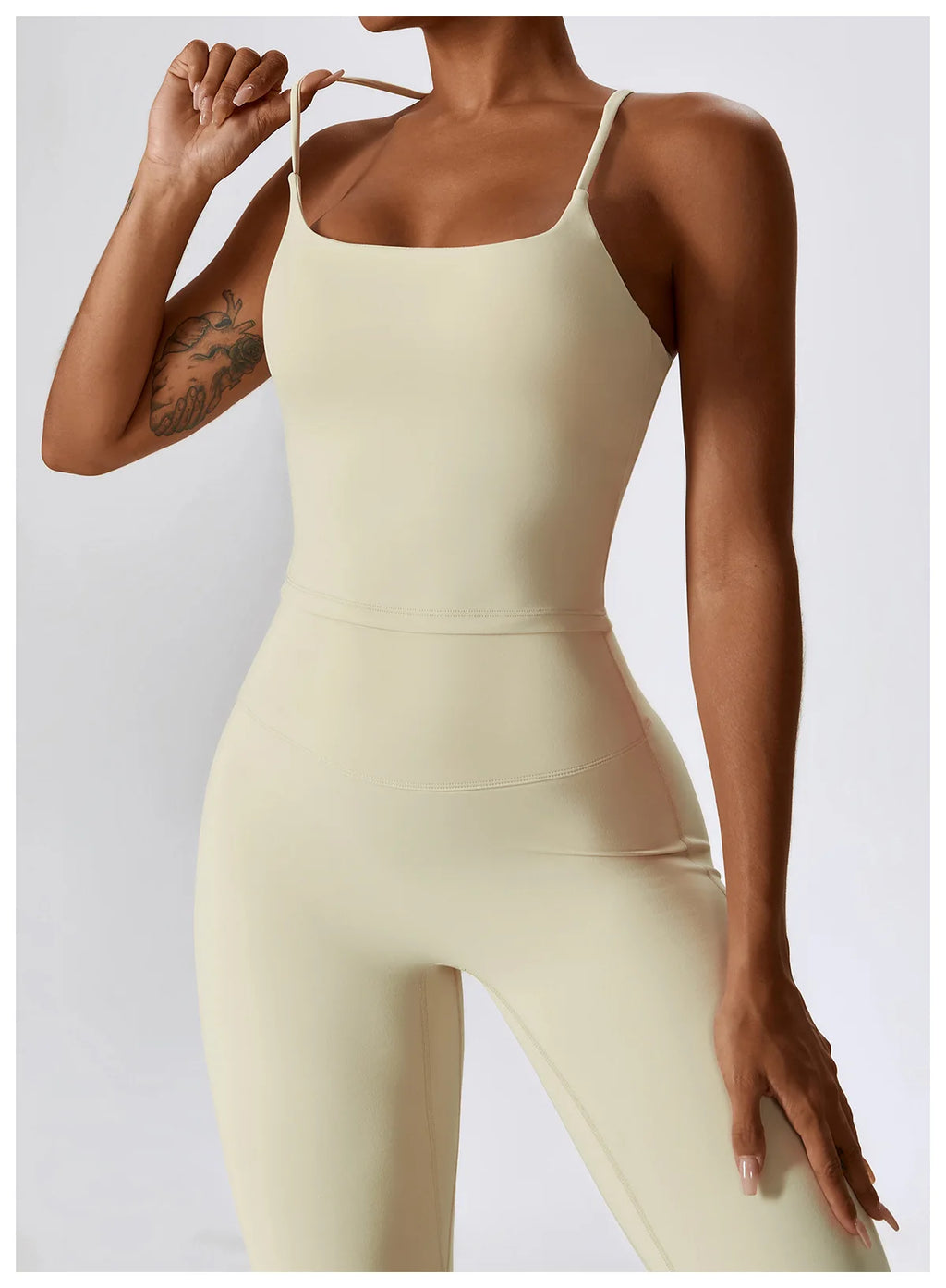 Veyra Active™ SculptFlex 2-Piece Yoga Set | Long Sleeve Crop Top & High-Waist Seamless Leggings