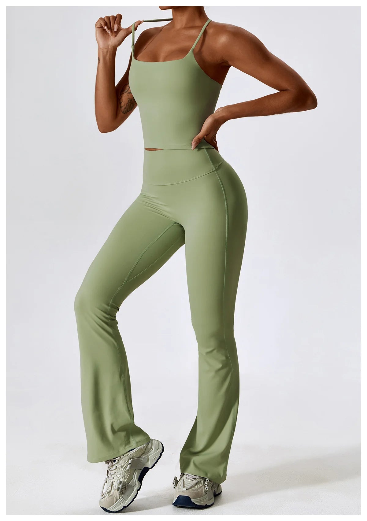 Veyra Active™ SculptFlex 2-Piece Yoga Set | Long Sleeve Crop Top & High-Waist Seamless Leggings