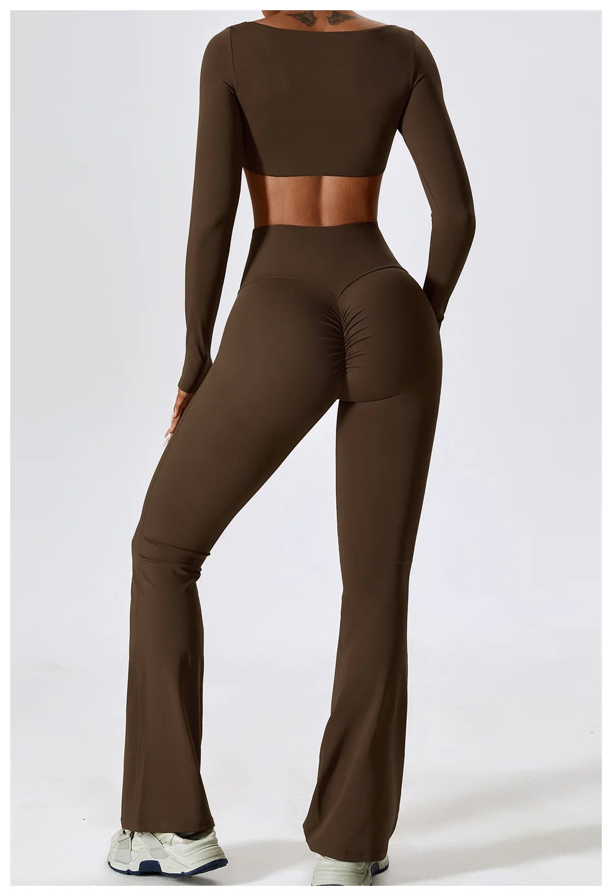 Veyra Active™ SculptFlex 2-Piece Yoga Set | Long Sleeve Crop Top & High-Waist Seamless Leggings