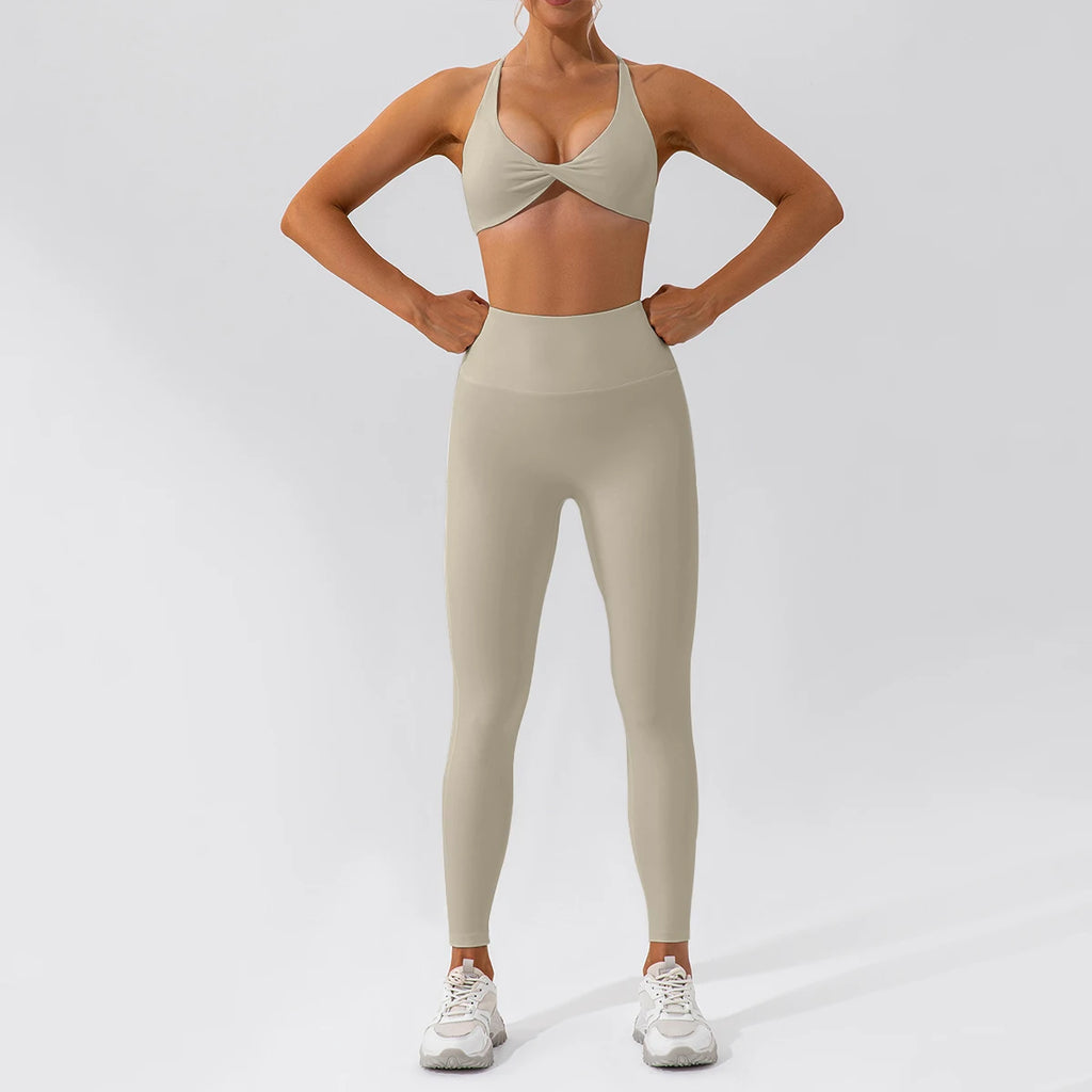 Veyra Momentum™ Women's Active Set