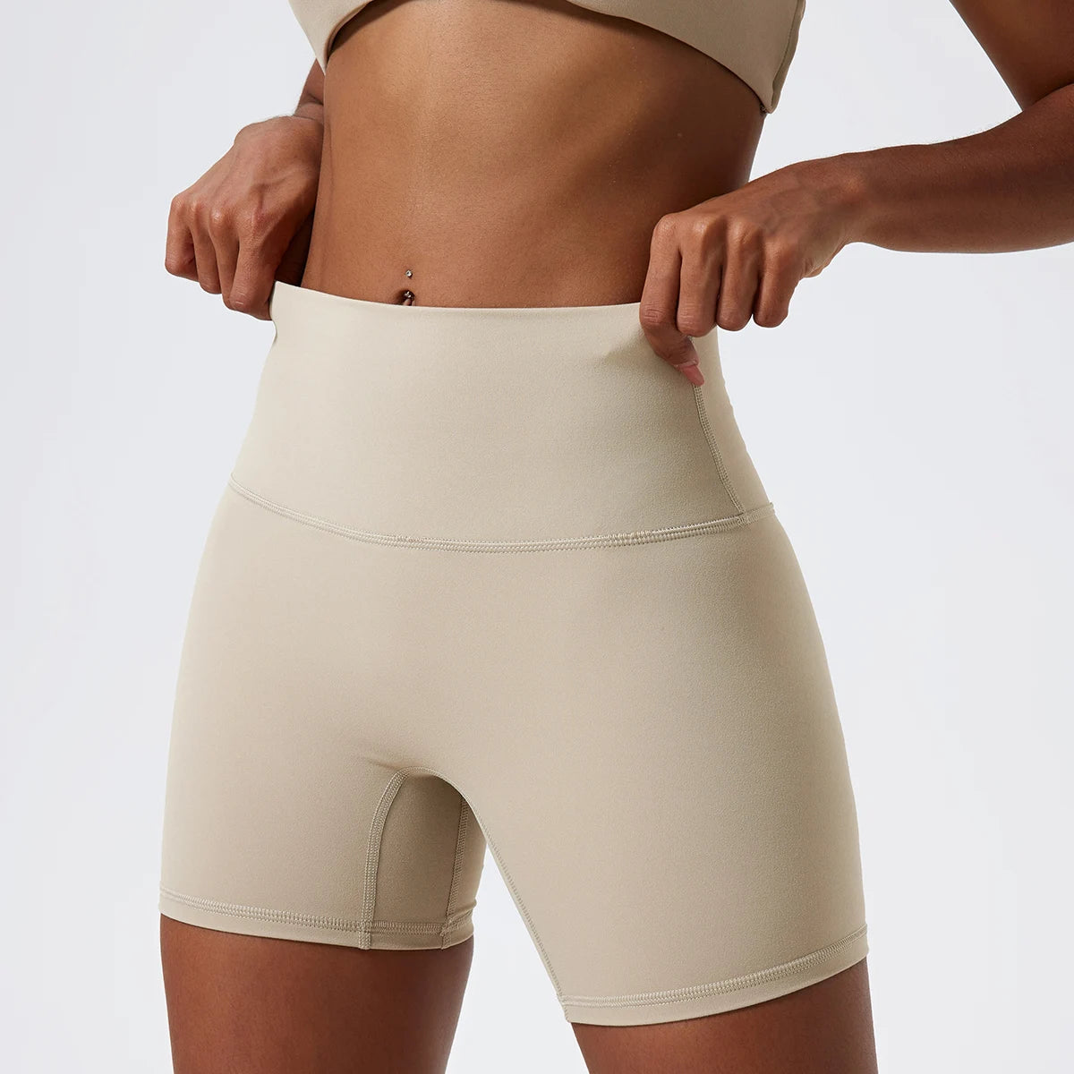 Veyra Lift™ Scrunch Shorts