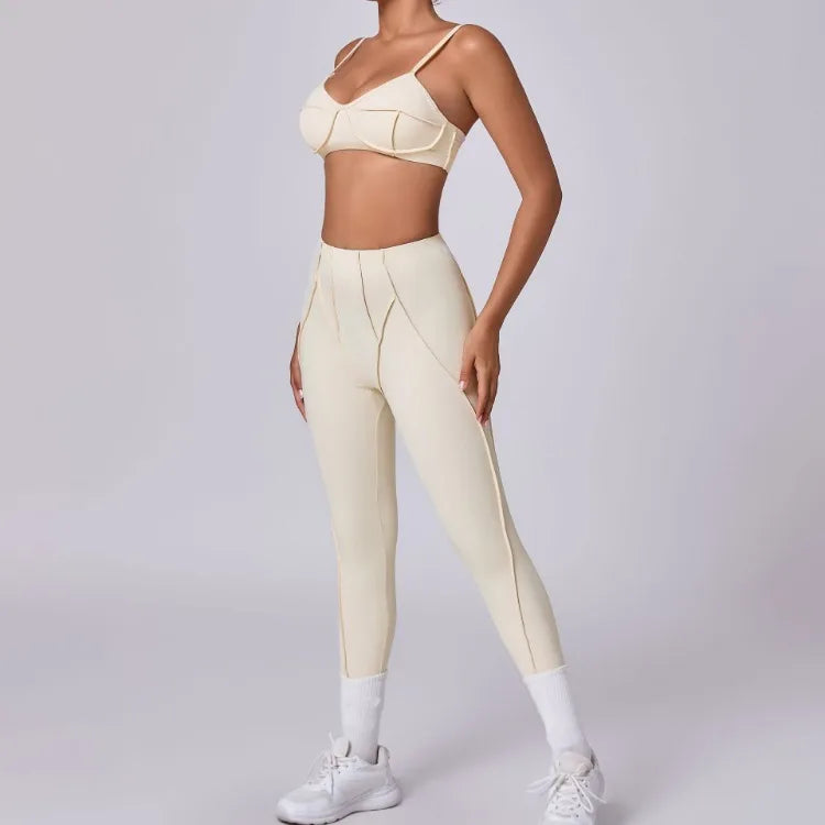Veyra Active™ Women's Contour Seamless Set