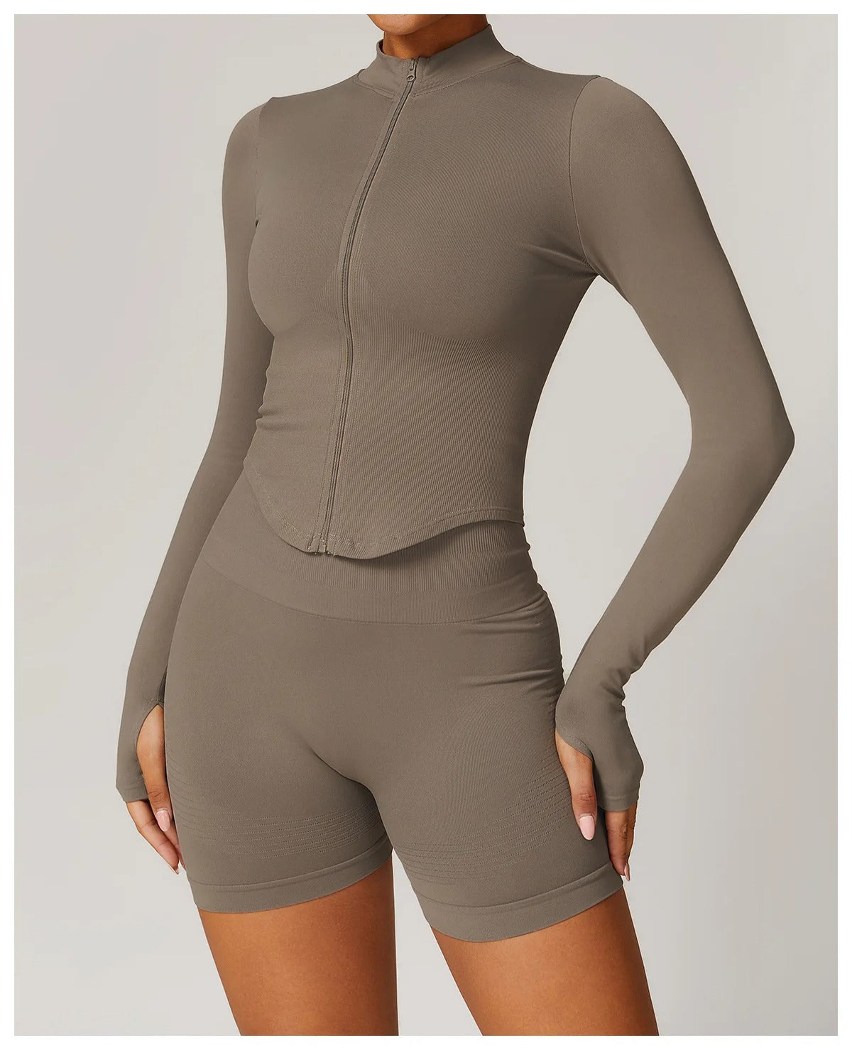 Veyra Active™ Luxe Cropped Zipper Jacket | Slim-Fit Long-Sleeve Yoga & Running Top