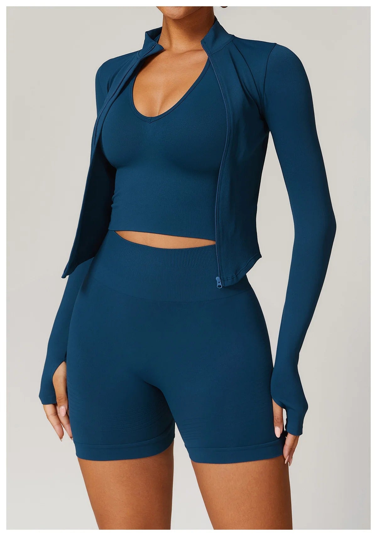 Veyra Active™ Luxe Cropped Zipper Jacket | Slim-Fit Long-Sleeve Yoga & Running Top