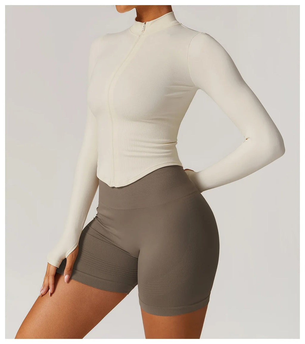 Veyra Active™ Luxe Cropped Zipper Jacket | Slim-Fit Long-Sleeve Yoga & Running Top